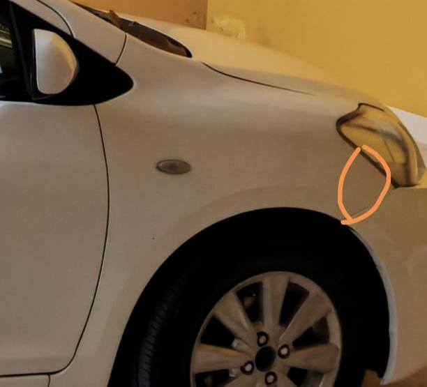 تۆیۆتا یارس 2013 گیر ئۆتۆماتیک 
گێڕ ومەکینەی بەشەرت 
 سەناوی نوێ کراوەتەوە
 تا مانگی 12ی 2028 هەزەی نوێ.
 شاشە ئایپاد .

سعر لە کۆمێنت داوابکە ڕاستەخۆ بۆت دیت 📩 

سبوغ دوو پەلەی بچوکی هەیە لە وێنەکان نیشانم کردووە. 

ژمارەی خاوەنی 
 .***********
