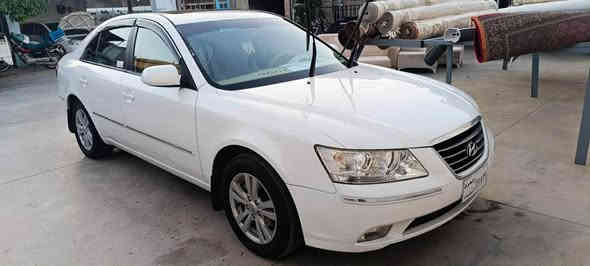 سەرەتا بە ناوی خوای گەورە و میهرەبان

فرۆشتنی خێرا

هۆندای سۆناتا

رەنگی سپی بەفری

مۆدیل ٢٠١١

ساخ

مواسفات خلیجی ناو زەرد و فۆرمیکا و چوار جام کارەبایی و ئۆتۆ و گیر و تۆماتیک و دەبل گیر و گیر عادی و مەکینە ٢.٤ شاشە ئایپاد و کامیرایە و سڵاید و مەرکەزی و سوکان ڤۆلیۆم و تعدید سرعە و زۆر مواسفاتی تر..!

نموونە لە جوانی و پاکی

٨٠ هەزار کیلۆمەتر حەقیقی رۆشتووە بەشەرتی فەحس و کۆمپیتەر سپیری دانەگیراوە و ئەدەواتی شریکەی ماوە

گیر و مەکینە و کارەبایی و تەبرید و تەقە و رەقە و تندوتۆلی بەشەرت

سەیارەکە بی سەرەتایە(علوجە) ماڵی مەدەنی و موس و براوەی بەشەرت(ساخە)

یەک دەستە

گیر و مەکینەی بەشەرت نەکراوەتەوە دوکەل و بوخار و سەرف و چەوری بەشەرت

مەکینە مەرخوب ٢.٤

هەموو گیانی لەسەر دەقی بیلادی ماوەتەوە هیچی دەستکاری نەکراوە

٤ تایە و ویلی لۆکی بیلادی لە ژێرە

دەعم و لیدراوی و بۆیاخ و موس و براوەی بەشەرت

پیش و دوای کەپسە سەقف و شان و چواردەوری شوشەیی

سۆنەریم داناوە.!

ماڵی دۆستە و دیناریک مەسرەفی نیە.!

بۆ عەیب و عار پرسیار مەکە.!

شوین // هەڵەبجەی شەهید

سعری// ٧٥ گڵا و مجالیکی برایانەی تیدایە

***********

***********

واتساب و تیلگرام و ڤایبەری لەسەرە.! حلبجة
