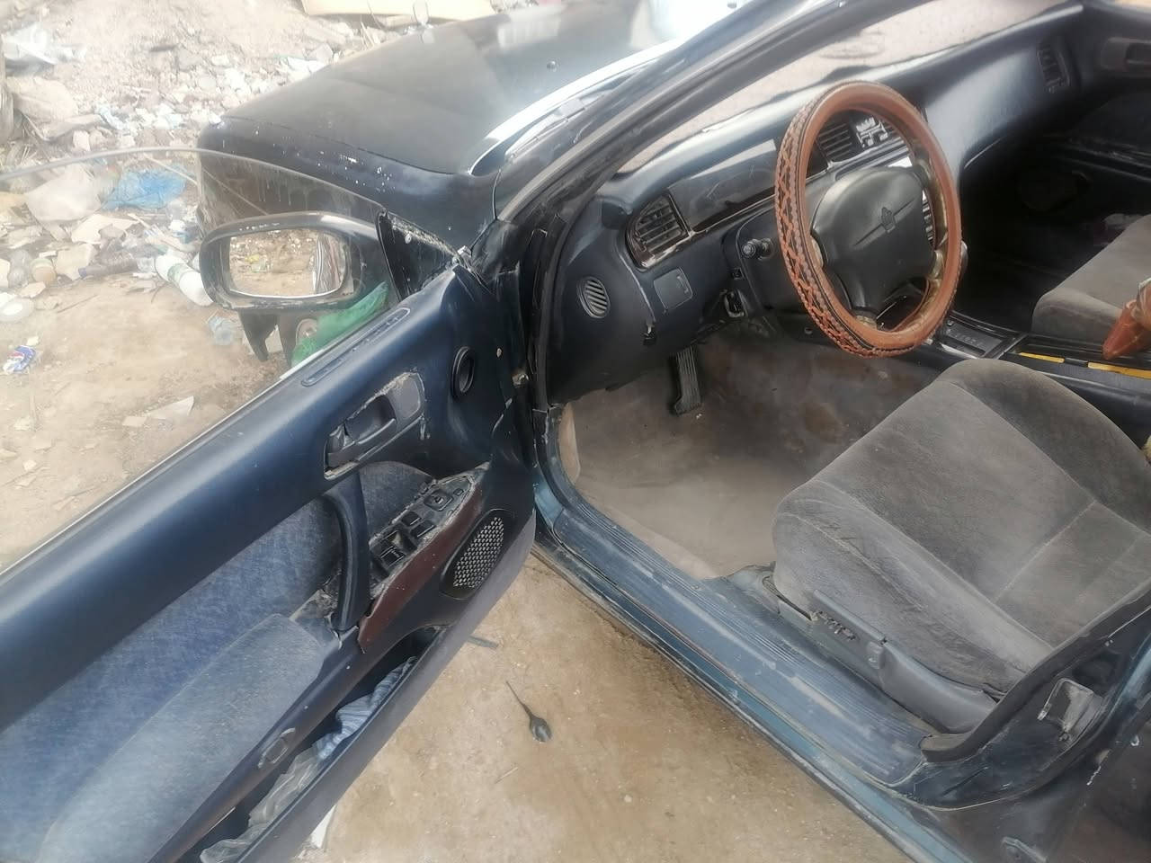 بطه منفصل موديل 95رقم انكليزي الجديد انبار كير مكينه كفاله تخم تاير جديد باتري جديد كهربائيات حلوه شغاله غرفه حلوه سياره عوزها شغلات بسيطه ترجع فول 50وبيه مجال كربلاء الحر المداور بكل وقت تريده  *********** مراوس حسب القناعه
