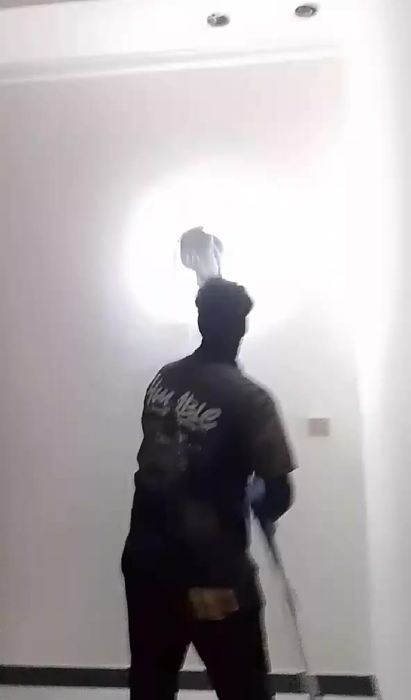 سلام عليكم شباب احنه خلف 3 وعامل نشتغل جبس وطلس وصبغ وديكوراة ناخذ متر وقطعي واسعار مناسبة.

لي يريد يدخل واتساب:***********
الرقم: ***********
