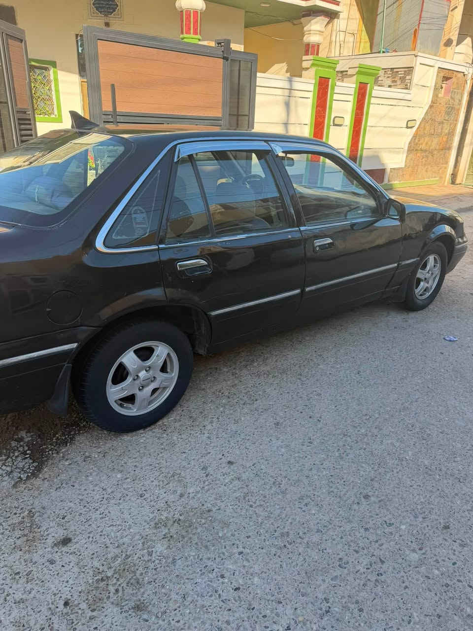 للبيع برنس فراشه جاهزه من مكينه وكير وصدر جديده السياره سنويه 2028تحويل مباشر
السعر 30$وبيه مجال  موقع السياره الرمادي الخمسه كيلو استفسار اتصل ***********
