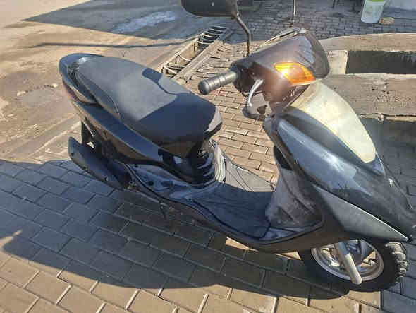 سلام عليكم دراجه اللبيع بريز اخت الجديده مال رمبه مكان بغداد السعر ٦٠٠ مكان بغداد ***********
