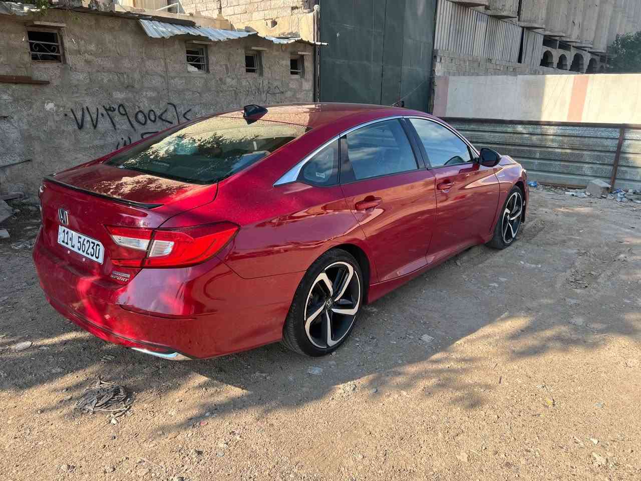 السلام عليكم ورحمة الله وبركاته 
السعر : 112 ورقة فقط مستعجل على البيع
وماكو هيج سعر بكل العراق
هوندا اكورد 2022 سبورت هايبرد مكينه 2000
ماشية 63 الف ميل 
وارد كندي الحادث موضح بالصور 
يحتاجلهه برمجة رادار وحساسات 
شغالة 100‎%‎ كفالة كير محرك 
بيها طخة بالجنطة على وضعه موضح 
بيها طخة بباب الصدر بسيط على وضعة
السيدية الشارع التجاري 
***********
