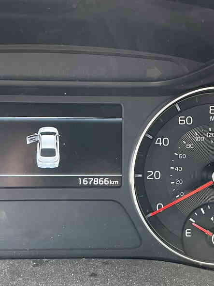 كيا فورتي
السلام عليكم 

فورتي2023 وارد امريكي 

السعر 158وبيها مجال

لون ابيض صدفي سيارة   كلين 

ولاكلوب مشتغل بيها

ماشية 167

 مكينه 2000 دوش

تحكم استيرن كامل 

كامره خلفيه دواره 

شاشه جبيره لمس 

( بلوتوث   ، USB ) 

 انظمه القياده ( عادي واسبورت وذكي ) 

مانع انزلاق 

شاشه عرض اعطال

حساس قياس ضغط الاطارات 

نقطه المسار 

كروز سرعه 

مثبت سرعه 

بريك ذاتي  

مكاني بغداد الكرخ ***********
