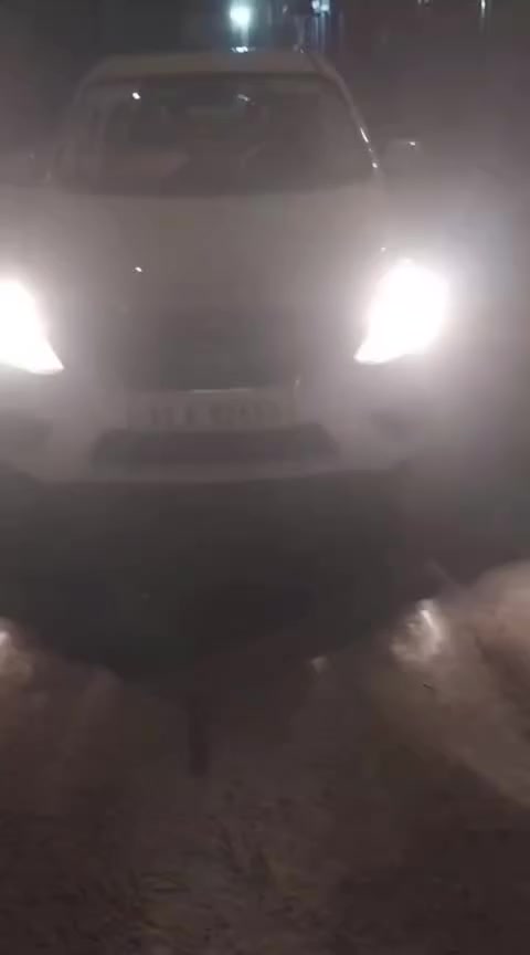 السلام عليكم نيسان سني هندي 2024زيرو ماشية 13الف السيارة بعدهي زيرو الشراي يتصل التفاصيل داخل الفيديو مكاني بغداد الكفاح *********** سعر 125وبيها مجال
