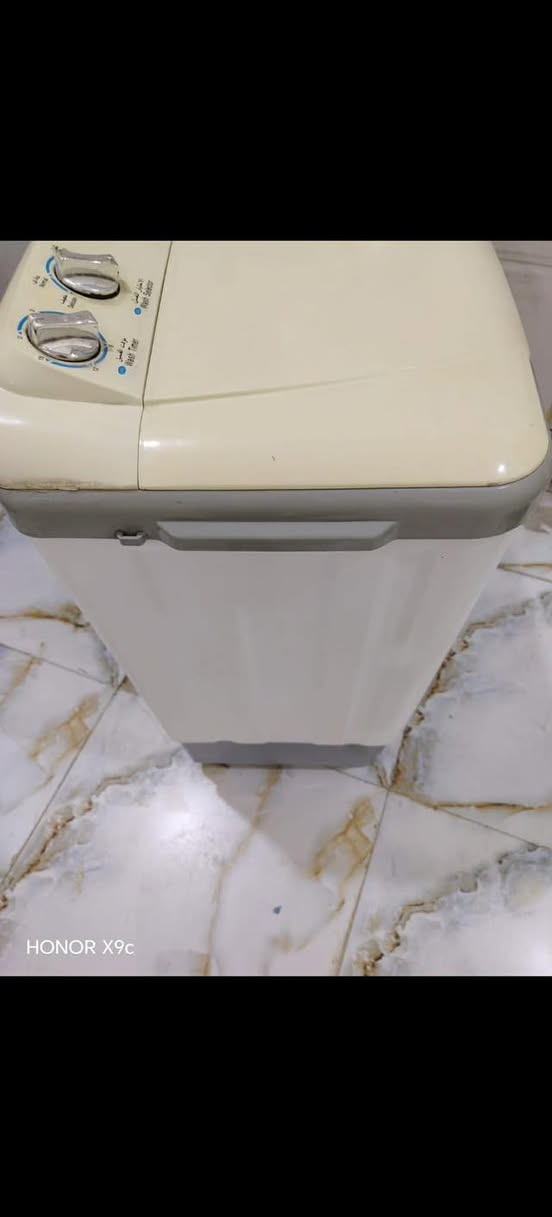 مجمع الكاظمية ١١ كيلو ب٦٠ وبيها مجال


**إذا كنت صاحب هذا الإعلان وتريد حذفه لأي سبب، رجاءا أرسل رسالة إلى الدعم الفني**