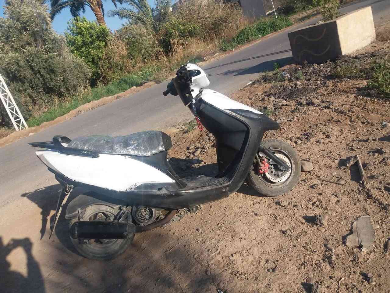 السلام عليكم دراجة ماكس ١٤٠ سعر ٢٥٠ وبيه مجال ديالى جديدة الشط الشارع العام


**إذا كنت صاحب هذا الإعلان وتريد حذفه لأي سبب، رجاءا أرسل رسالة إلى الدعم الفني**