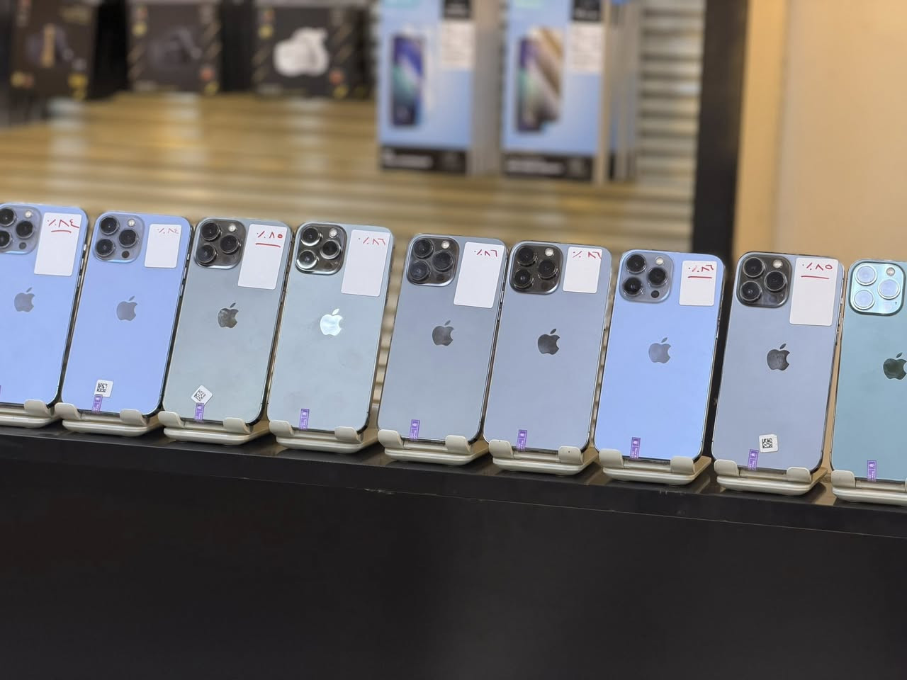 #معرض_حمودي_للتقسيط 

#اقساط_____اقساط 

وصول وجبه من اجهزة الايفون 13 برو ماكس ذاكره 256 

الاجهزه بلادي لا شخط لا رفع بطاريه شرط ضمان الفحص 

زورونا تجدون مايسركم 

 العنوان/ الدور /الفلكه /مقابيل العائله مول/ جانب اسواق المصطفى 

للاستفسار/ الاتصال 
*********** الرقم الخاص بالمعرض
***********  بكر فزع 
*********** احمد ربيع 
*********** محمد رسول
                                            ***********
او مراسلة الصفحه
