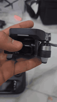 فول مواصفات شنو بالك بيه نضافه 99%100
مانع اهتزاز 
كامرع 4k حقيقيي حته تلفون يقره 4k 
بطاريه حجم كبير 
راس شحن  شركه 
كيبلين شحن اصلي مال شركه 
تخم ريش 8 احتياط
نضام GPS  عوده ذاتيه تربط مع قمر صناعي 
جوست بوحده بي مواصفات
 شاشه 
جوست شحن  وبي هواي اشياء  
حقيبه اصليه درجه اولى يعني الدرون شويه وتوصل bji 
الخ... بيه هواي اشياء ابحث عنه وعن سعره تعال قيم وخذ 
جماعه 100 مو الكم المنشور  
هذا رقمي***********
