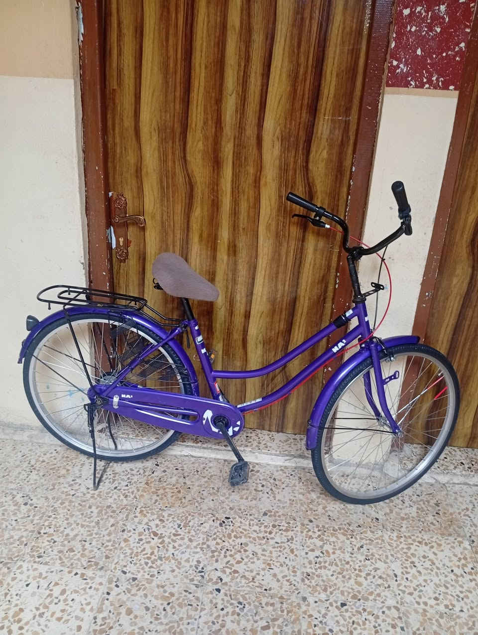 بايسكل حجم 26لون بنفسجي مكانه الموصل الجانب الايمن جنب حديقة اليرموك  سعره  110رقم ‏‪0774 258 6592‬‏❤‏‪0751 785 9480‬‏
