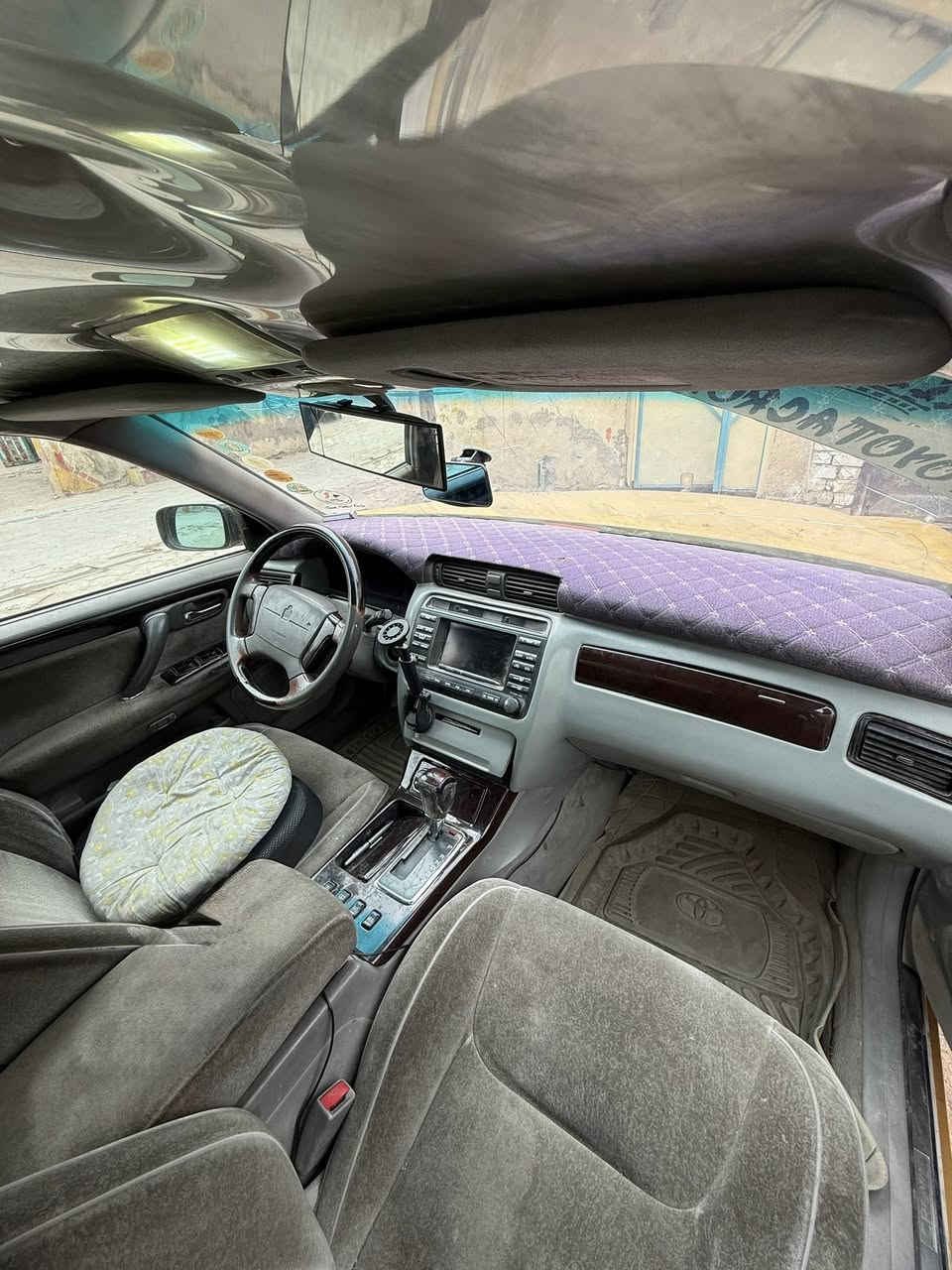 الهم صلي عله محمد وال محمد    سلام عليكم ملكه للبيع موديل 2000اربع دكم شاصي 175سياره كصتين حداديه 80/100مكينه فيفيتي تخم تاير جديد برده كهربائي تبريد ثلج كله جديد سياره رقمها كركوك الماني مسجله خط نجف كربلاء   وكاله مباشر من راعي السنويه 
سعر سياره ٥٥ بيها  مجال والي يشوف سعر غالي يدعينه بل رزق كلشي اكو بل سوك 
مكان سياره بغداد جديده رعي السنويه النجف حي الأمير  
رقم :*********** 
ملاحظة متواجد علي واتساب
