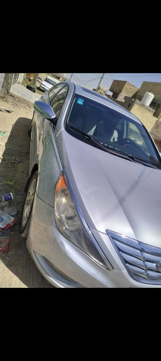 سوناتا 2013 وارد امريكي حادثها جاملغ خلفي رقم بغداد نكليزي السيارة بسمي محرك 2.400 فتحت سقف + بصمة تبريد شغال  سونار جديد السعر 105 وبيها مجال للشراي العنوان كربلاء 
رقم الهاتف ***********
