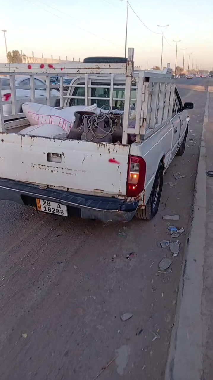 السلام عليكم
بيك اب تاتا
موديل ٢٠٠٠
محور مكينة تيوتا جمرة شرط بالجيس ٢٠٠٣
كير محور اوتماتيك بطه
دوشمة جديدة
تخم تاير قبل شهر شديته +سبير
سيارة كفاله كير ومكينة واكسل.
بيها خياسات يرادلها شغلات بسيطة
سيارة باسمي رقم نجف مشروع وطني 
سعر ٥٠ وبيها مجال
مرواس إذا اكو كيه تك وحاضر للفرق
مكان بغداد ***********
