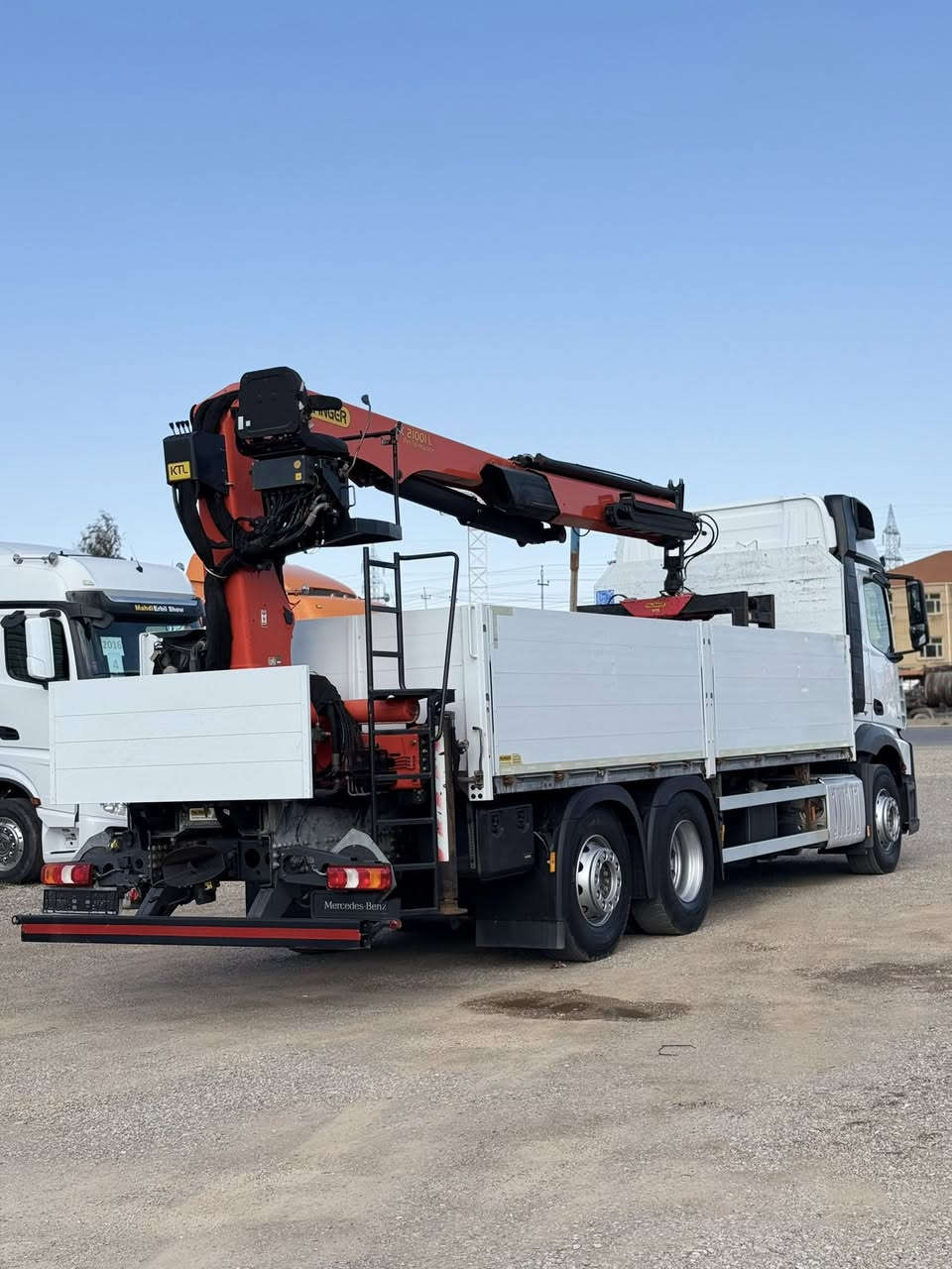 معرض مهدي اربيل
نوع : اکتروس كرين بلوك
موديل : 2018
حجم :2545
ألون : ابيض  
مواصفات: اکتروس بيلادي كرين بالفينكر 21001. 2 سیلایت توب كماش بيلادي استیرن دوار سیار جدید
گير : توماتيك
 العنوان : اربيل  قوشتب تريق كركوك  معرض مهدي اربيل 
***********
***********
