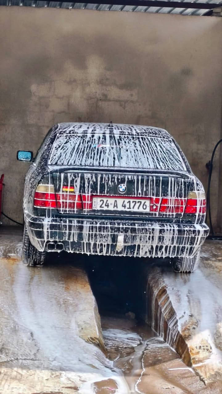 بسم الله الرحمن الرحيم بي ام 525مسكر مو مفتوح ملاحضه مسكر ارغب رقم دهوك مكانها بصره تريد وكاله عامه بيها راعيه كردي موجود بيها هذا الحادث بس لا اكثر ولا اقل هنا صار قبل كم يوم سياره لونها زيتوني ب رايدها ب65 $
***********
