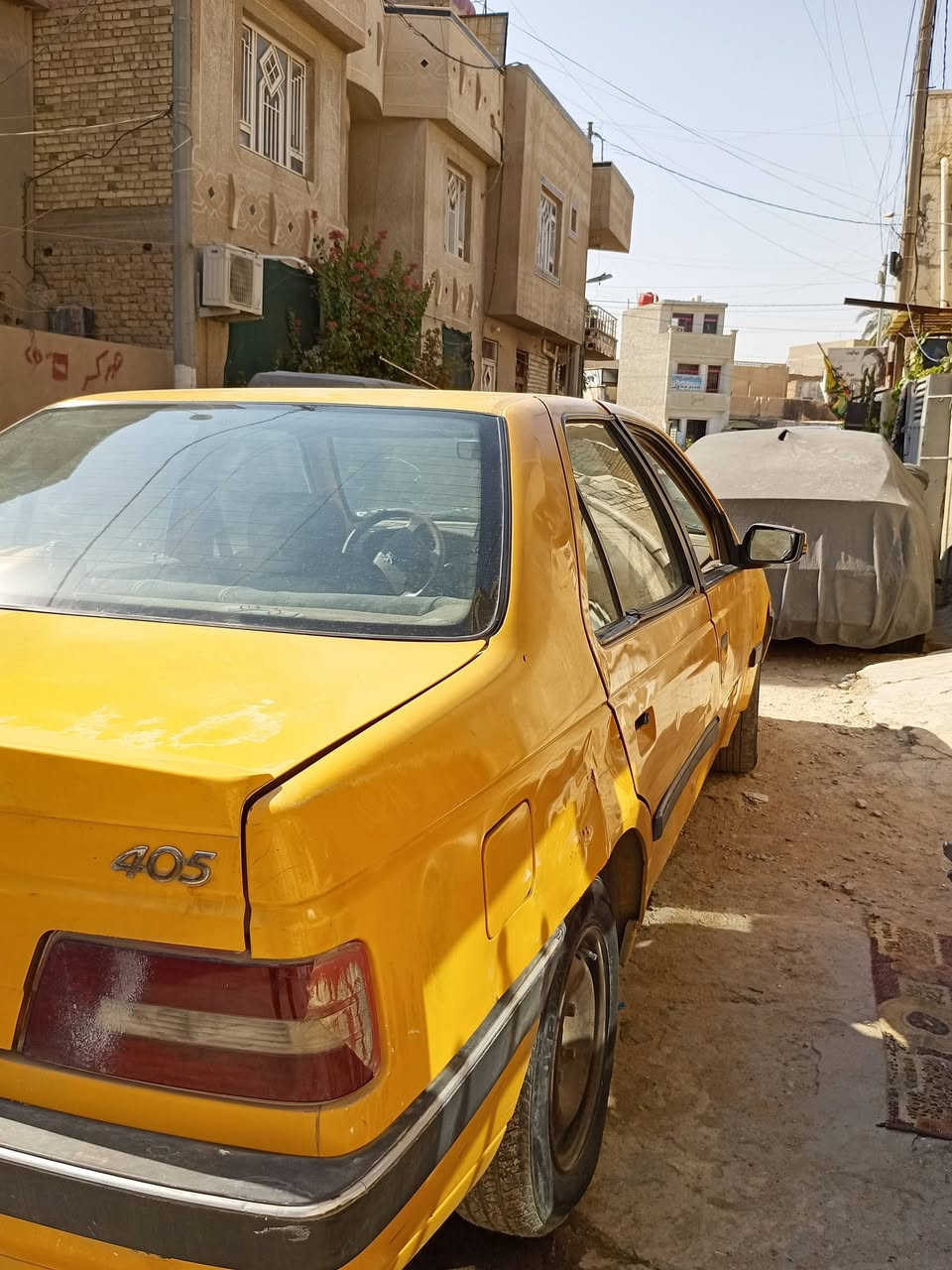 السلام عليكم 
بيجو لميس للبيع 2012 سياره جاهزه گير مكينه خير من الله 
غرامات وهيئه مصفره شرط التحويل 
السعر 25 ورقه وبيها مجال للشراي 
الشراي يتصل *********** متوفر واتس اب مكاني الحريه
