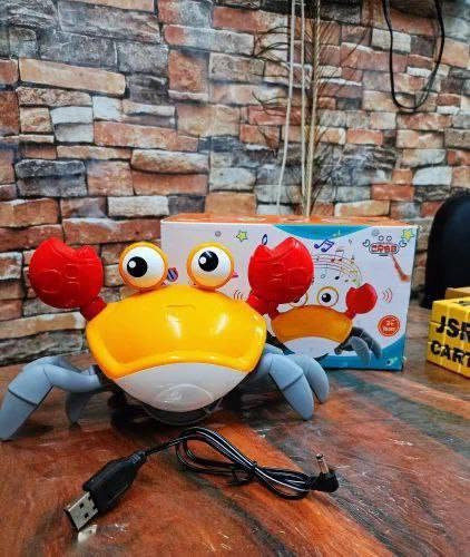 ✅induction Electric Crab
🦀لعبة السلطعون  الهارب للأطفال تتحرك بسرعة وبشكل جانبي مثل السلطعون الحقيقي، 
🦀ويصدر أصواتا ممتعة وموسيقى وتضيء. تحتوي على مستشعرات تعكس اتجاهها عندما تقترب من عائق.

🦀لعبة رائعة للطفل في فترة الحبو من عمر ٣ أشهر إلى ٦ سنوات يحب الطفل مشاهدة السلطعون وهو يركض أثناء الزحف او المشي رائعة للرضع لمتابعتها والعمل على تقوية عضلات رقبتهم. لعبة رائعة لتحفيز الأطفال الذين لا يرغبون في رفع رؤوسهم أثناء الزحف.

🦀تساعد الطفل على الزحف سوف
يحاول الطفل الزحف للإمساك به. بالطبع بسبب مستشعر تجنب العوائق، لن يتمكنوا.
🦀شكل السلطعون اللطيف والألوان الزاهية تسهل جذب انتباه الأطفال ويمكن للموسيقى المبهجة ان تنمي احساس الطفل بالسعادة 
🦀تنمية مهارة الانتباه والتركيز من خلال السمع والنظر 
🦀يساعد ايضا الأطفال الذين في بداية فترة المشي في كسر حاجز الخوف والجري بكل ثقه 
🦀ولعبة جدا رائعة وممتعه لعمر من ٣ سنوات فما فوق تنمي لديهم حب التحدي والاستكشاف
⭕ تعمل على البطاريات فقط 💯✅
السعر 11 الف 
🚘يوجد خدمة توصيل لجميع محافظات العراق ٤ الاف 🚘


**إذا كنت صاحب هذا الإعلان وتريد حذفه لأي سبب، رجاءا أرسل رسالة إلى الدعم الفني**
