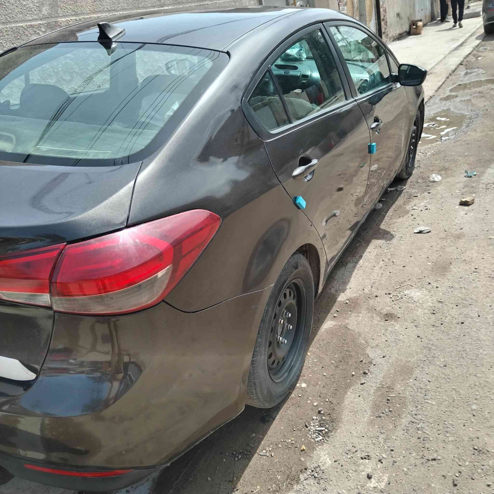 كيا فورتي ٢٠١٧ البيع صبغ حزام ما عدا القماره أضرار جاملغ الخلفي بدون كص تعديل السعر ٩٨ $ المكان بغداد الغزاليه شارع الضغط ت  *********** السياره بسمي ٢٠٣٠ السنويه وشكرآ
