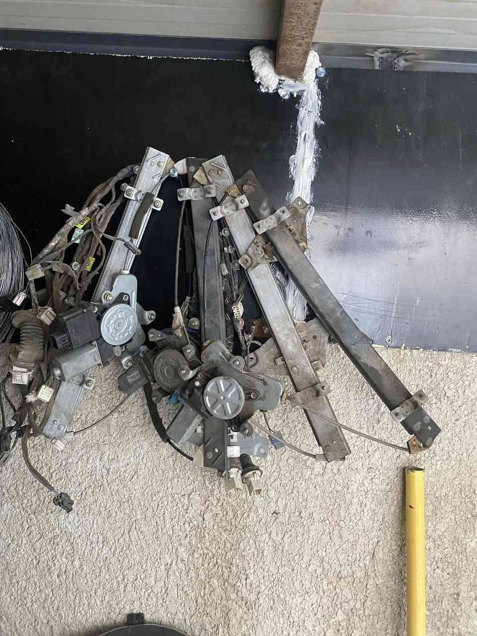 السلام عليكم غراض اوبترا ابيع شلع ١٢٥ الف
المكان بغداد
***********
