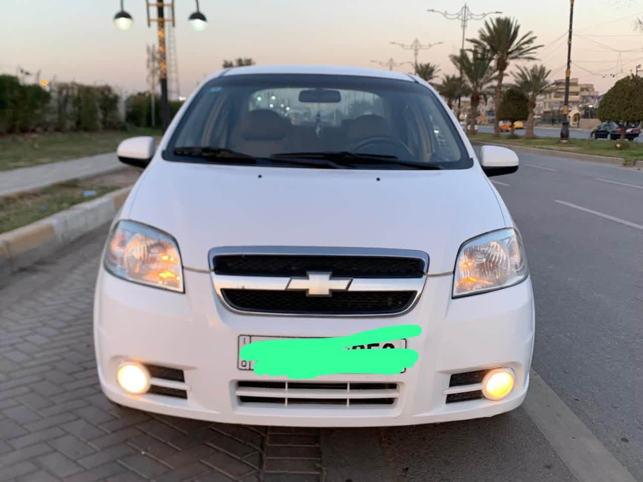 السلام عليكم افيو البيع 
موديل 2010
المحرك شركه 1600
نضافة 
تخم تاير جديد 
كهربائيات كلهن شغالات 
كير و محرك خير من الله جدد 
تبريد ثلج 
صدر امامي خلفي جديد 
العنوان الشعب 
الرقم ‭***********‬
السعر $78
