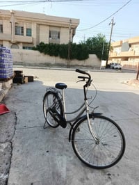 بايسكل للبيع حجم ٢٦ سعر ٦٠ وبي مجال  07744617776