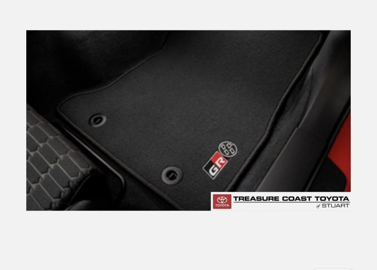 فرشة بيلادي GR86 2022 
كامل ٥ قطعة مال صندوق 
گاعيات
سعرة ١٢٠$ جديد مو مستعمل 
***********
