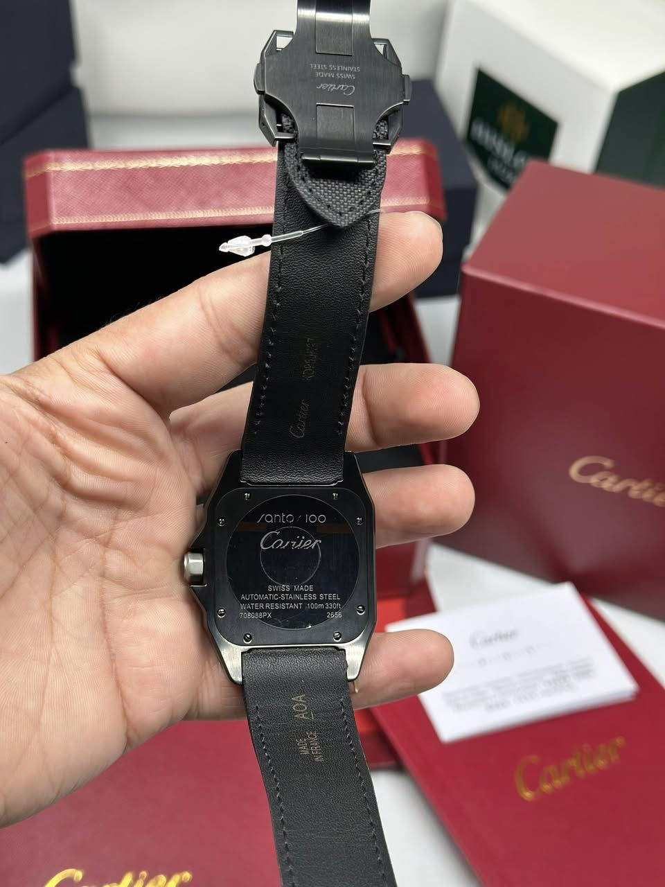 قطه مال امزون ماركة كارتير
سوبر ماستر كوالتي خرافي
 اوتوماتيك
مع العلبه الاصليه وباقي المرفقات
مزاد من (50$)
اقل سوم 10$
