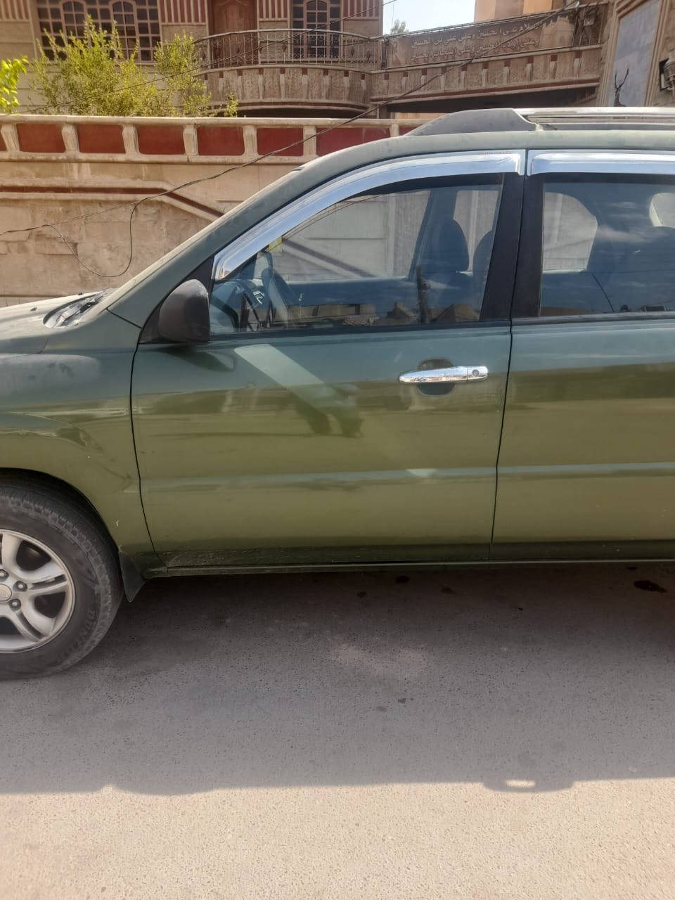 لسلام عليكم سبورتج 2006 وارد أمريكي السياره خير من الله كير ومكينه مكفولات بس يرادلها ترتيب 
رقم التلفون*********** سعر90
