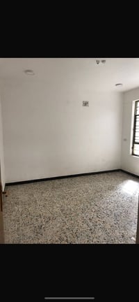 طابق ثاني • غرفة وصالة • ماطور وتانكي