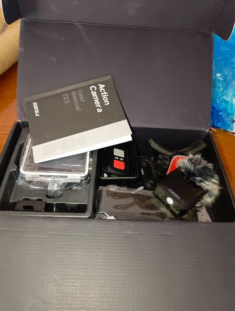 كاميرا تسجيل 4k اصليه 
السعر ٣٥الف شامل التوصيل
 الاتصال او مراسله ***********
