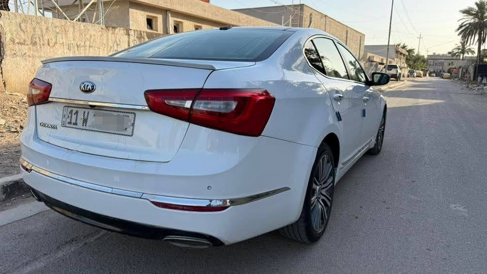 كادينزا ٢٠١٤ رقم بغداد دولي  فوول مواصفات  ٦ سلندر بانوراما تحكمات فوول بصمه أبواب بصمه تشغيل شاشه كأمره دواره اشاير بالمري يدات نيكل مري شفط كشتات كهرباء خرن ميموري تدفئه تبريد كشنات تبريد امامي خلفي (قطعتين ) عداد إلكتروني تبريد بالشاشه. بيها مكانات صبغ كير محرك صدر جاهز السعر 113
للاتصال *********** بغداد, العراق
