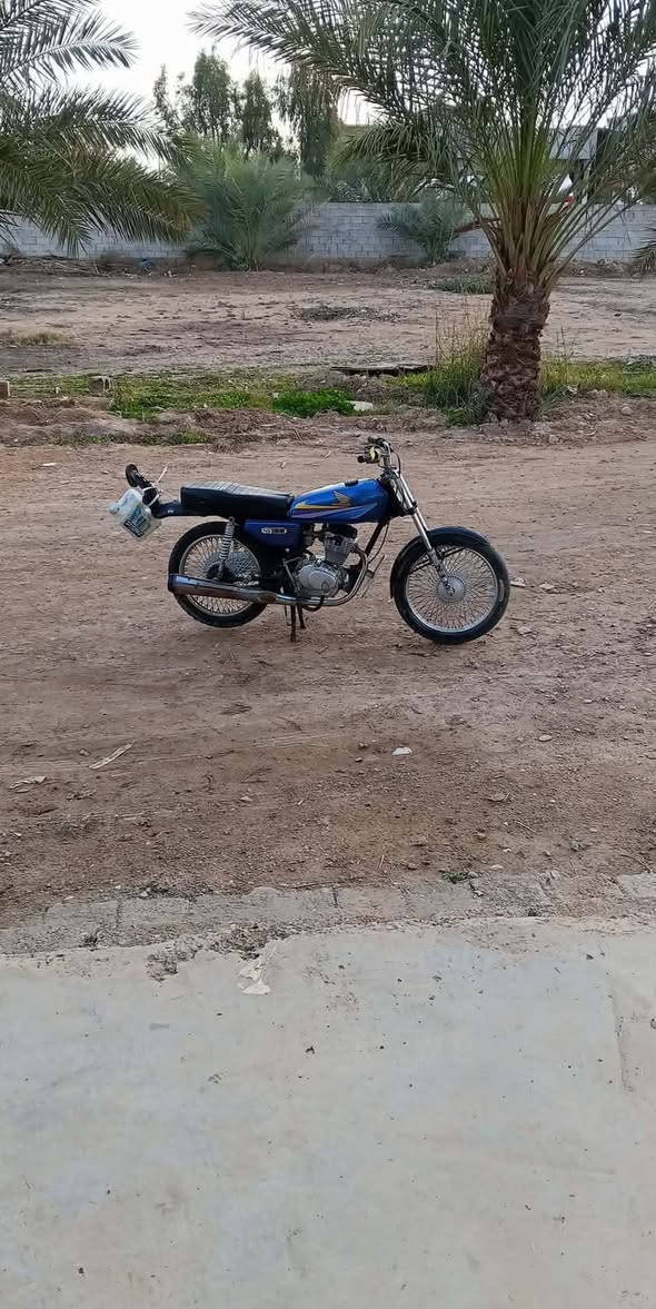 اسلام عليكم دراجه للبيع محرك تايكر مبدل ولفات بس دراجه خير من الله مكاني جامعه ديالى متواجد خاص


**إذا كنت صاحب هذا الإعلان وتريد حذفه لأي سبب، رجاءا أرسل رسالة إلى الدعم الفني**