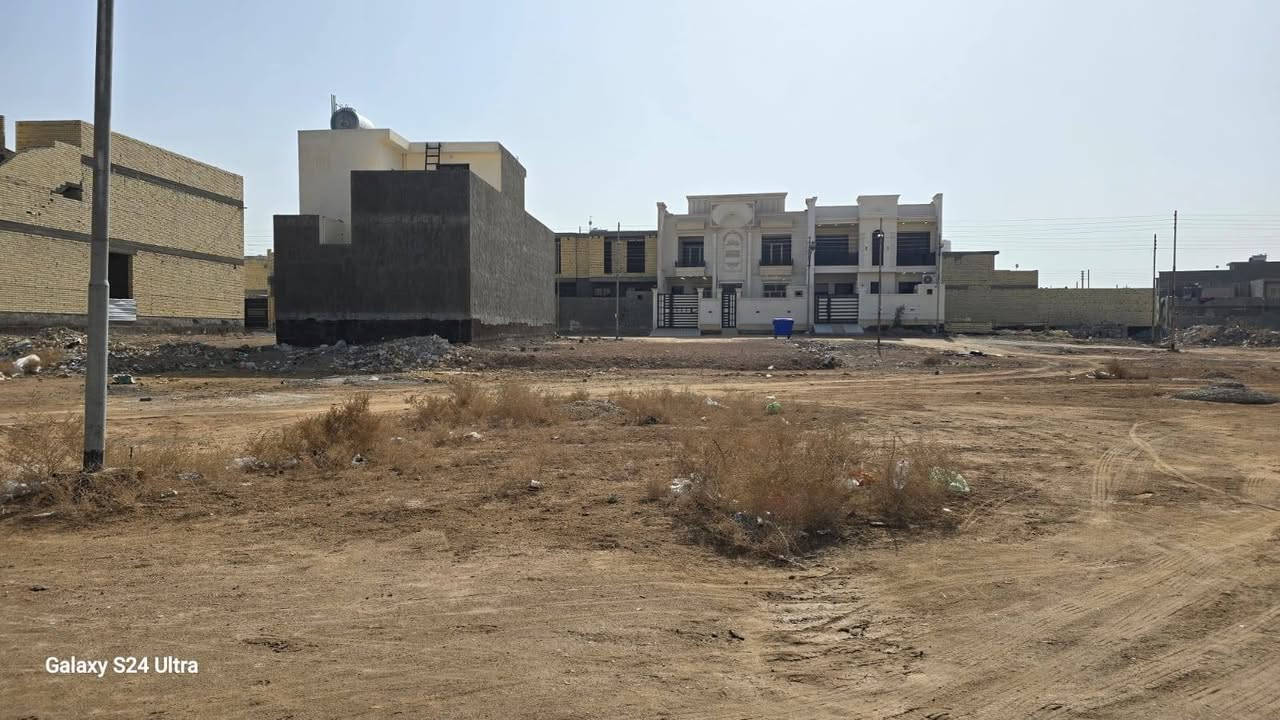 قطعة أرض للبيع في الجغيفي الثانية قرب جامع المعاضيدي خلف المدرسة الصينية الجديدة
 🟥طابو زراعي سند 2025  تحويل مباشر. 
شارع 12م
🟥مساحة القطعة 150م 
الوجه 6.25 سم
النزال 24.30 سم
خدمات واصلها ماء + كهرباء 
رابع قطعة عن الشارع 12 نافذ على الشارع الرئيسي (شارع فاطمة)
 
💵السعر 37 مليون وبيها مجال.

للاستفسار
*********** واتساب
‪0773 370 2788
