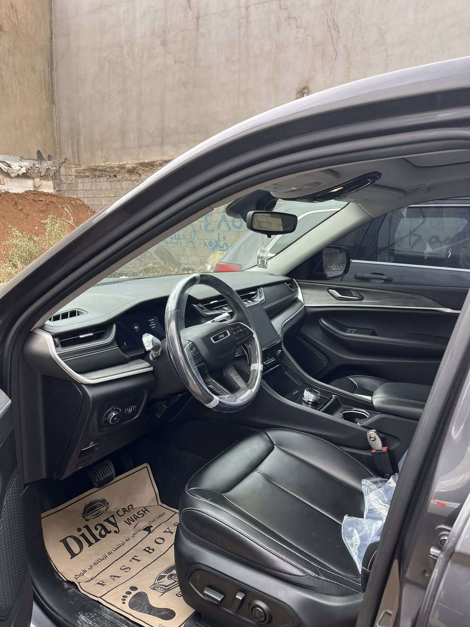 السلام عليكم
جيب كراند شيروكي 2023 L لمتدد 

حادث:رقم شاصي مرفق بيه نص الباب صبغ فقط سونار موجود بدون ايرباك بدون تبديل بجم امامي خلفي كبس

ماشيه:25

مواصفات:

رادار امامي 

لايت زنون

نقاط عمياء

بصمه أبواب

تشغيل عن بعد

جلد

كراسي كهرباء+تدفئه

ستيرن تدفئه

كشناتvip

كشنات خلفيه تدفئه

بنوراما

وباقي المواصفات معروفه 

……………………………………….

السياره رقم اربيل صارله شهر من رقمت باسمي

مكان السياره:بابل 

السعر:338$وبيه مجال 

بيع فقط…..


**إذا كنت صاحب هذا الإعلان وتريد حذفه لأي سبب، رجاءا أرسل رسالة إلى الدعم الفني**