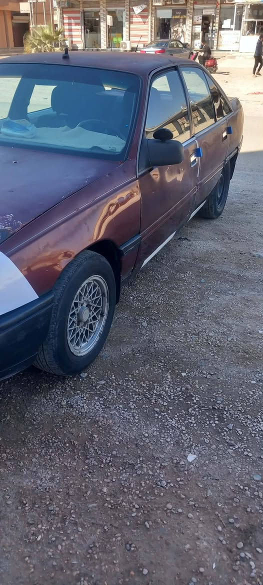 السلام عليكم اوبل اوميكا موديل 90 رقم انبار مشروع وطني كير ومكينه خير من الله شواصي ولغود كفاله كهربائيات كلهة شغاله السياره جاهزه خير من الله سنويه 30 السعر 19 وبيهة مجال مكاني الفلوجه حي الشهداء الاستفسار *********** /  ***********
