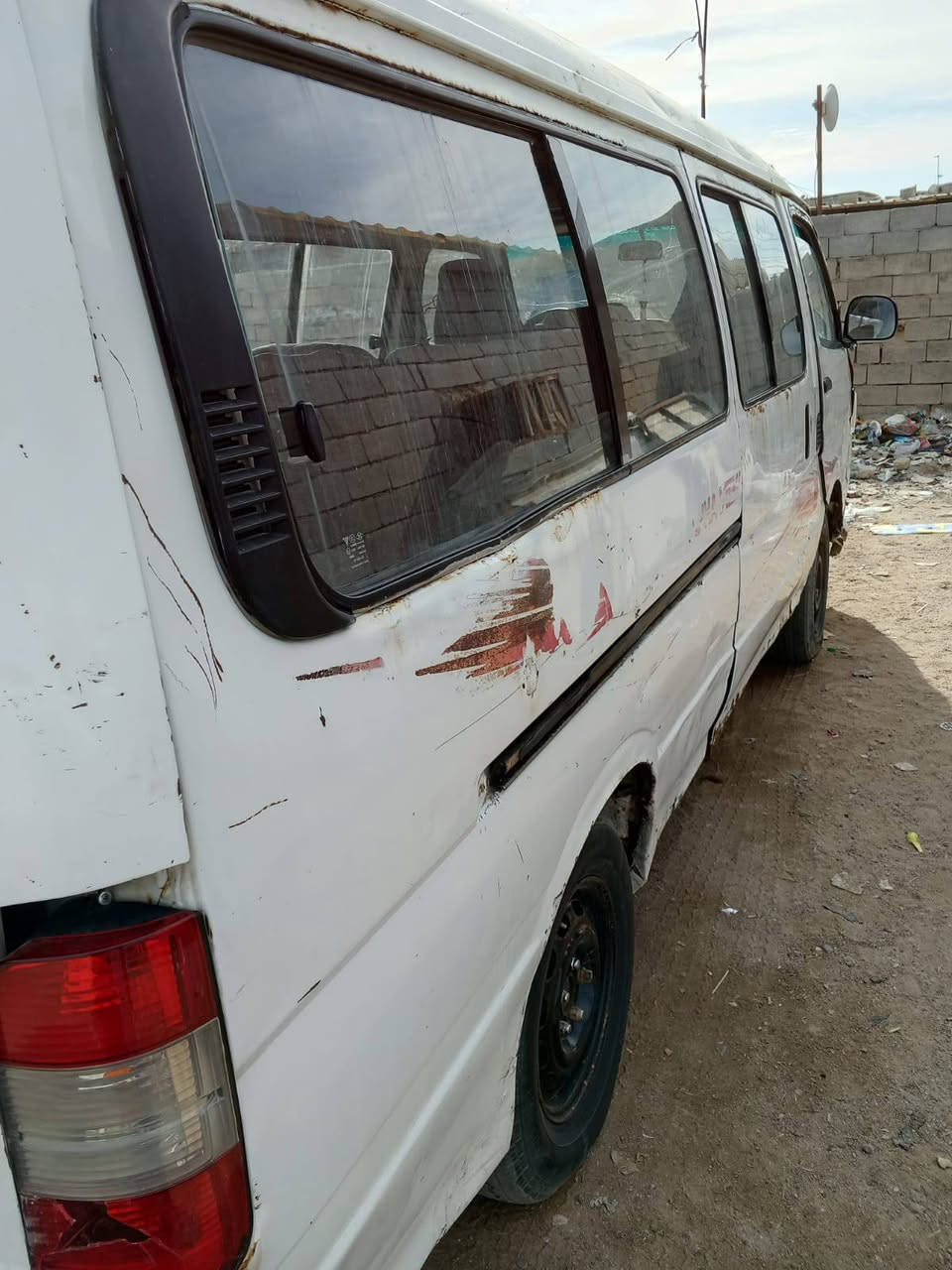 سلام عليكم كيه فتون لبيع او لمراوس 2009 مكينه ونجي 6 ناعمه تاكل لكاع اكل بدايه تبخير ما دخن كير اوتماتيك جديد حداديه جديده مشط بتور جدد كهربايات شغاله تخم تاير جديد دواخل جدد رقم صدامي وراعيها موجود سعر 18 وبيها مجال مكاني بصره شط لعرب التنومه سياره كبل لشارع ما نقصها شي رقم لهاتف *********** ما متواجد بلفيس رجائن تريد سياره خابر عله شريحه او عله لواتساب
