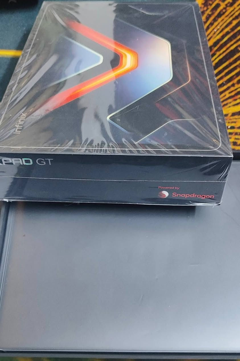 السلام عليكم
Infinix Xpad GT\انفنكس اكس باد جيتي
 
للبيع ايباد انفنكس باد x gt 
مال الالعاب معروف 
ذاكرة 256 ببجي 90 فريم شاشته 144 هيرتز 
باقي الالعاب 120 فريم 144 فريم 
غراضه كامله مابي ولا شخط نضافته 100% 

مكاني ميسان
***********
