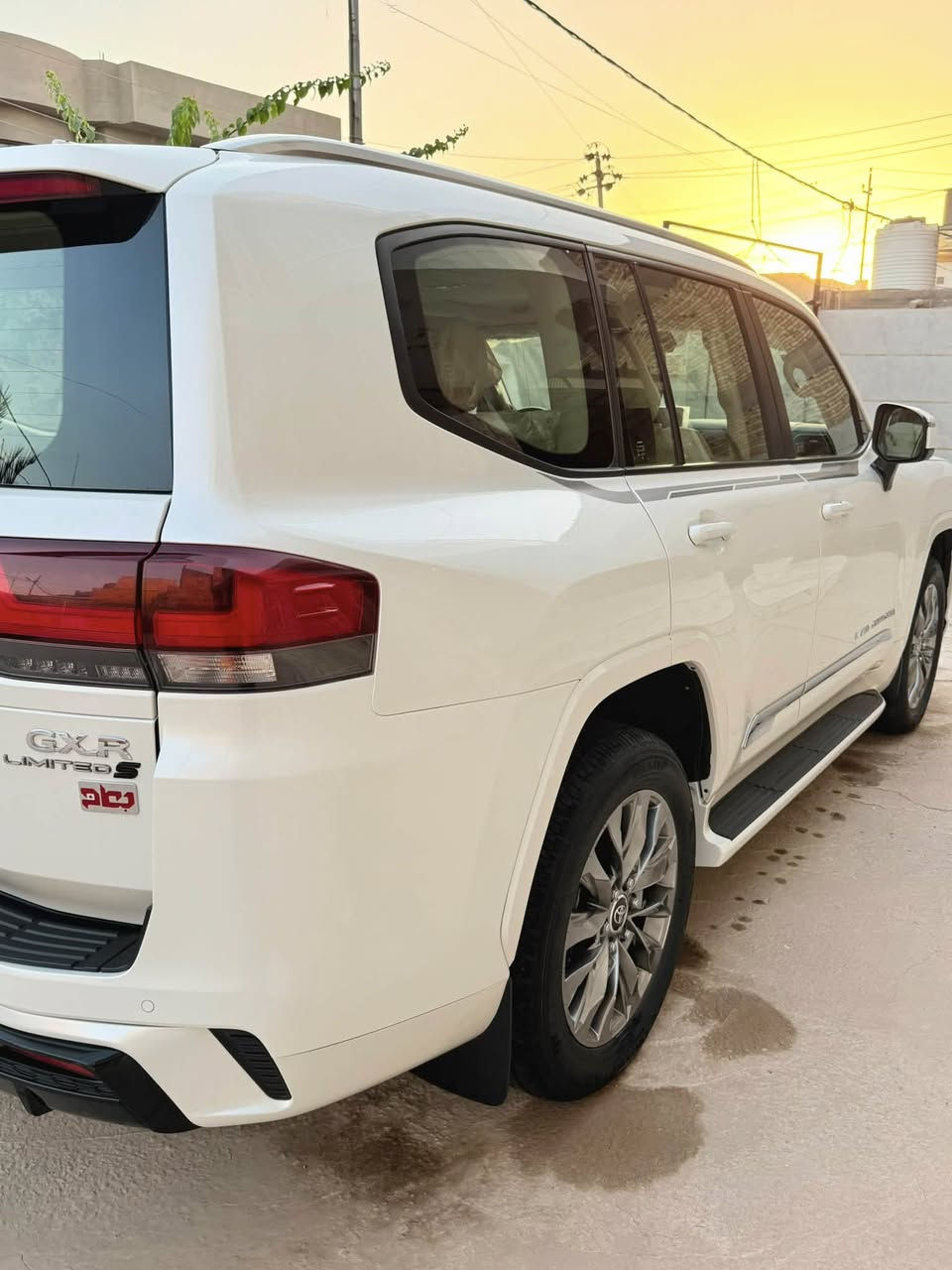 السلام عليكم
لاندكروز 2025 الفئة GXR LIMITED S توين تيربو
ضمان شركة ساز رقم بغداد مميز
مكفولة كفالة عامة 
ماشية 29 الف سيارة جديده جداً واستخدام شخصي
صيانة وتبديل دهن وفلاتر بالشركة مجاناً
مواصفات فوول :
توين تيربو
حساسات محيطية 
رادار امامي ورادار خلفي 
ورادار جانبي(نقطه عمياء) 360
درجة
تحكمات 4جهات 
تحديد مسار قيادة ذاتيه 
حساس ستيرن رجاج
JBL سماعات
انارة داخلية متغيره بالأبواب
 شاشات خلفية
كاميرا امرايه خلفية
وباقي المواصفات المعروفه 

لاستفسار ***********
مكان السياره الديوانية
