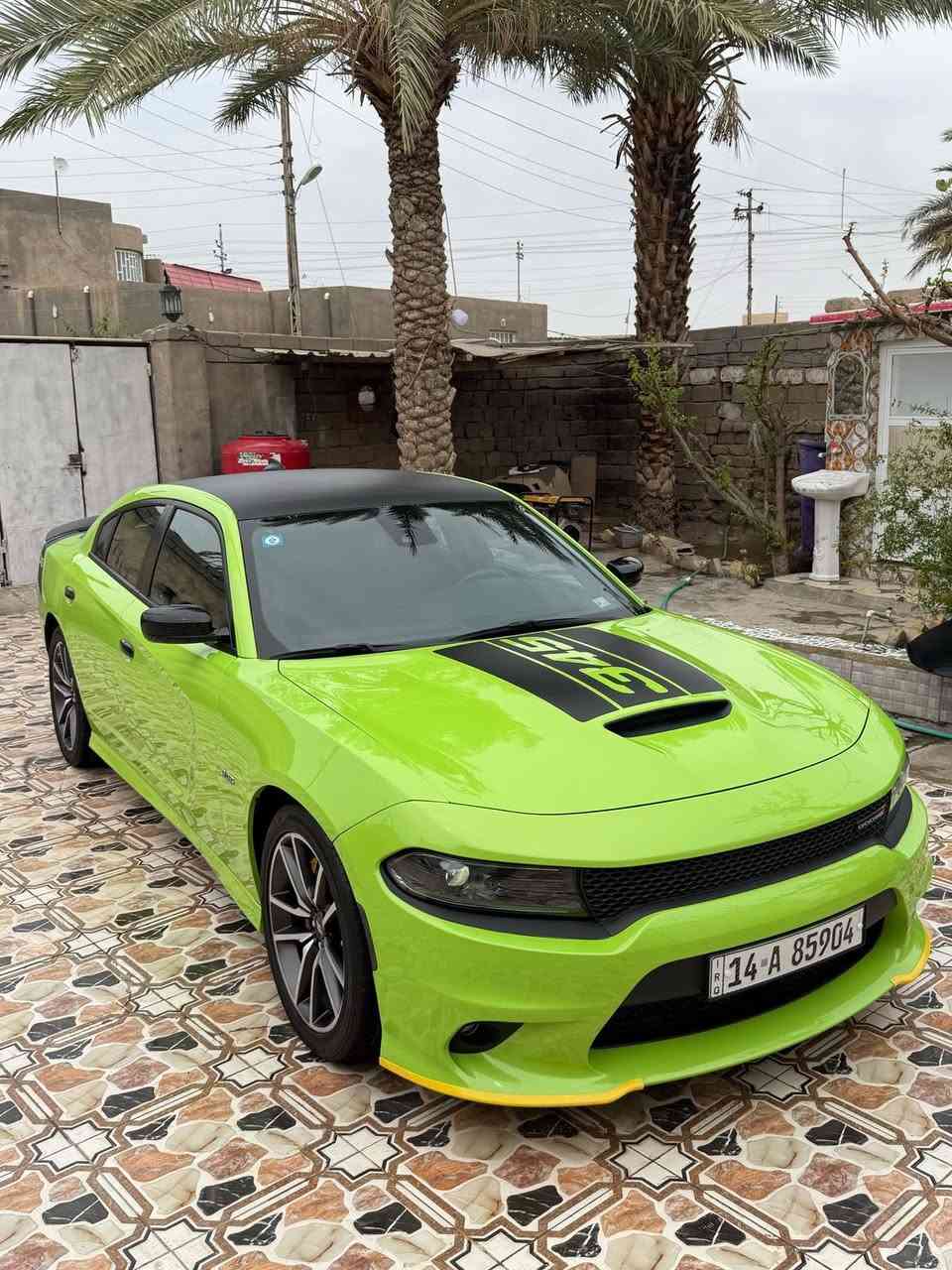 دوج جارجر 2023   R/T‏ نداء الأخير last call
المحرك : 5.7L V8
الحالة :  جاملغ مبدل وصبغ بدون دواخل

العداد :19 ميل

مواصفات : Rt
سوبر تراك باك
كشن كهرباء 
شفتات ستيرن
شاشه كبير + حساسات وكاميرا
مرقم بصره باسمي تحويل ثاني يوم 
باي موقع يعجبك بغداد او خارج بغداد 
مكان السياره بغداد

السياره مصروف عليها هواي 
بيها شوته رياضي شديت الها وفلتر تبريد واويل كاج كان بس ذن ب  مليون و 600 الف اخذتهن
غرفه روز رايز زراعه مو تلزيك 

واوركيال مال لايتات اماميه نشره متغيره

السياره مغلفه ppf سعره 1100 دولار 💲 
السياره راح تجي و تشوفها نظافتها 100 ‎%‎ 
حتى هاي المطرة الأخير ما شايفتها الله شاهد ضامها بكراج ما شايفا لا مطر و لا تراب 
السعر 325 ورقه

رجاءً الي يشوف السعر غالي عليه لا يعلق

*********** اتصال و واتساب 
*********** فقط اتصال 
ما متواجد على الفيس الشراي يتصل
