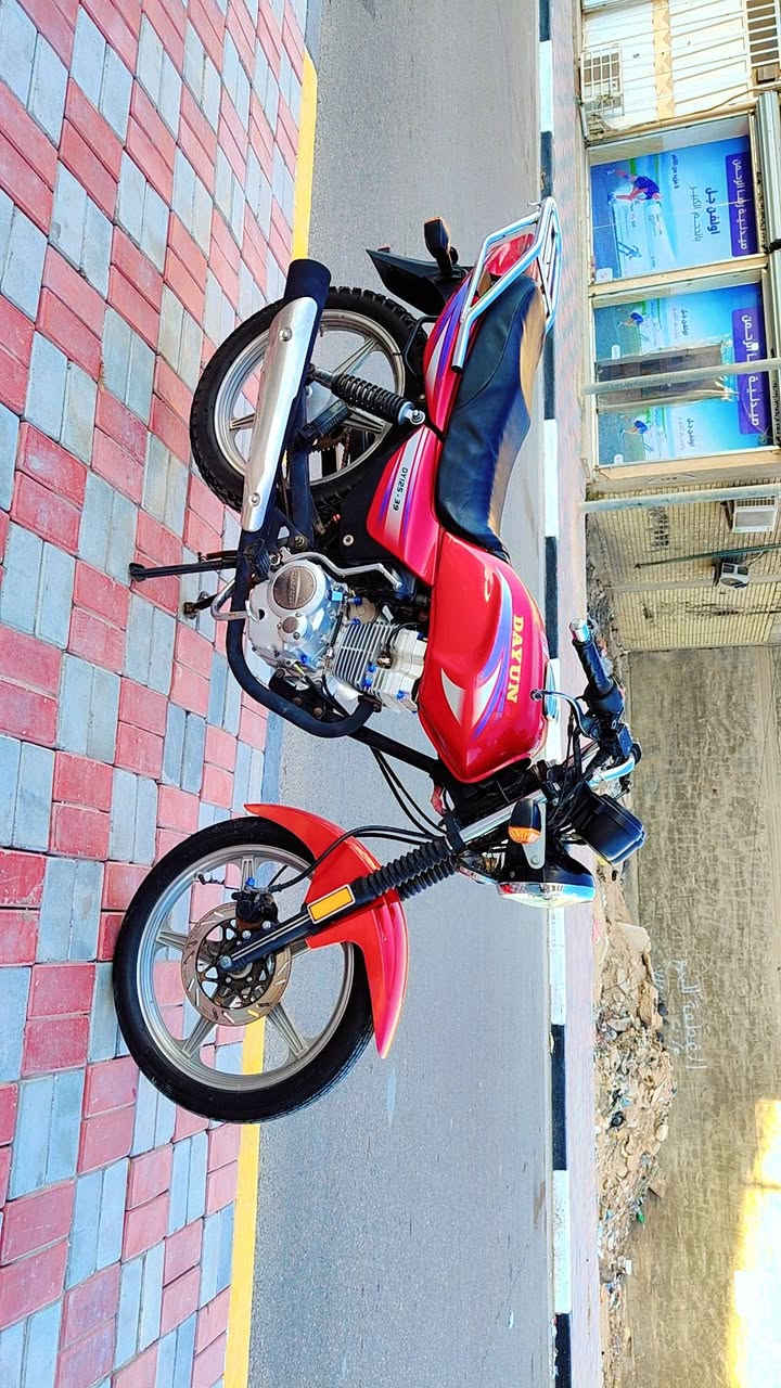 دايون عضم اوراق اصولي معرض ثامر
طالعة بل 20 اصولي اصولي شرط الترقيم
كفالة عامة شرط ربع ما تصرف عليهة وصل معرض بسمي 
اداورلك يم وكيلهة مكتب حسين دراجة شرط احلة من ال 23 كلش حلوة عنوان كربلاء ***********
