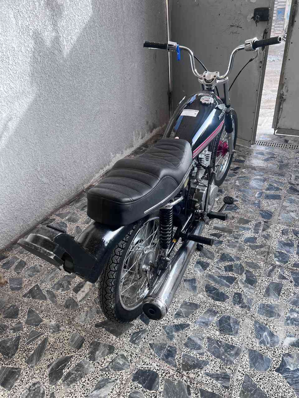 للبيع تعمير جديد
دراجه ماعايزه شي كله جديد 
مكان بغداد حي نصر شراي تعال خاص وبخدمتك


**إذا كنت صاحب هذا الإعلان وتريد حذفه لأي سبب، رجاءا أرسل رسالة إلى الدعم الفني**