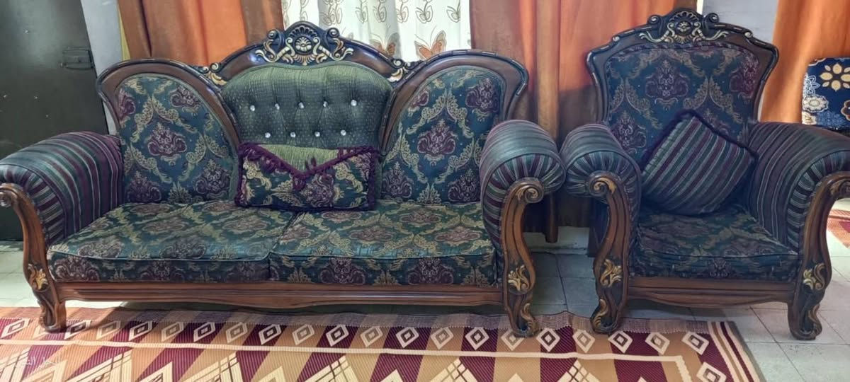 #بيع_مستعجل📌👇🏻
تخم تركي 10 مقاعد كما موضح بالصور💯
العنوان #بغداد_حي_الامانة📍للمزيد مراسلتي✅👍🏻


**إذا كنت صاحب هذا الإعلان وتريد حذفه لأي سبب، رجاءا أرسل رسالة إلى الدعم الفني**