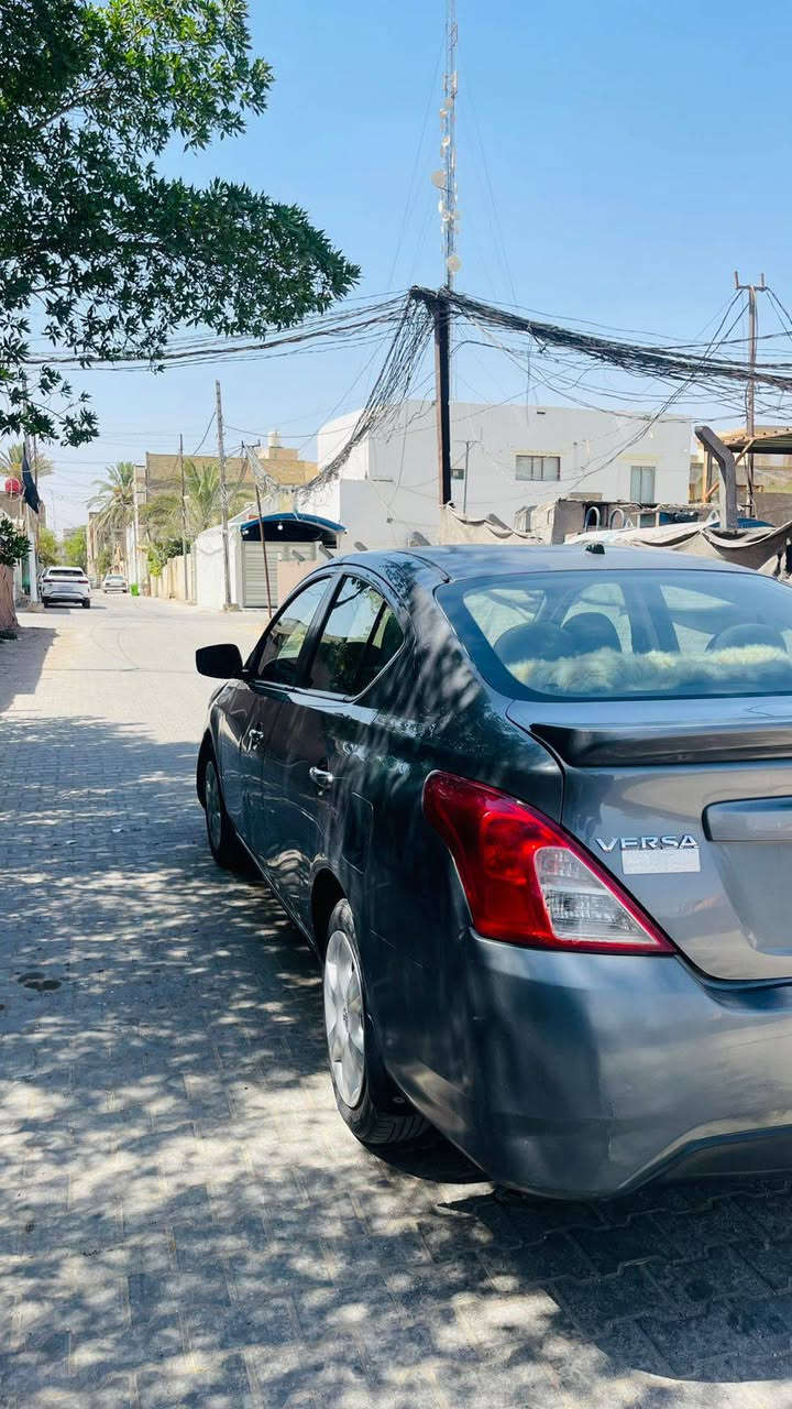 سلام عليكم فيرسا 2018 للبيع حادث 3 قطع صبغ رقم نجف تحويل ثاني يوم كير مكينة حدادية تبريد جاهزة جام كهرباء مري كهرباء شاشة كامرة مواصفات sv السعر 72 وبيها مجال عنواني نجف كوفة ***********
