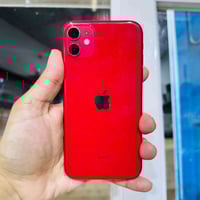 آيفون ١١ • ١٢٨ • بطاريه ٦٥