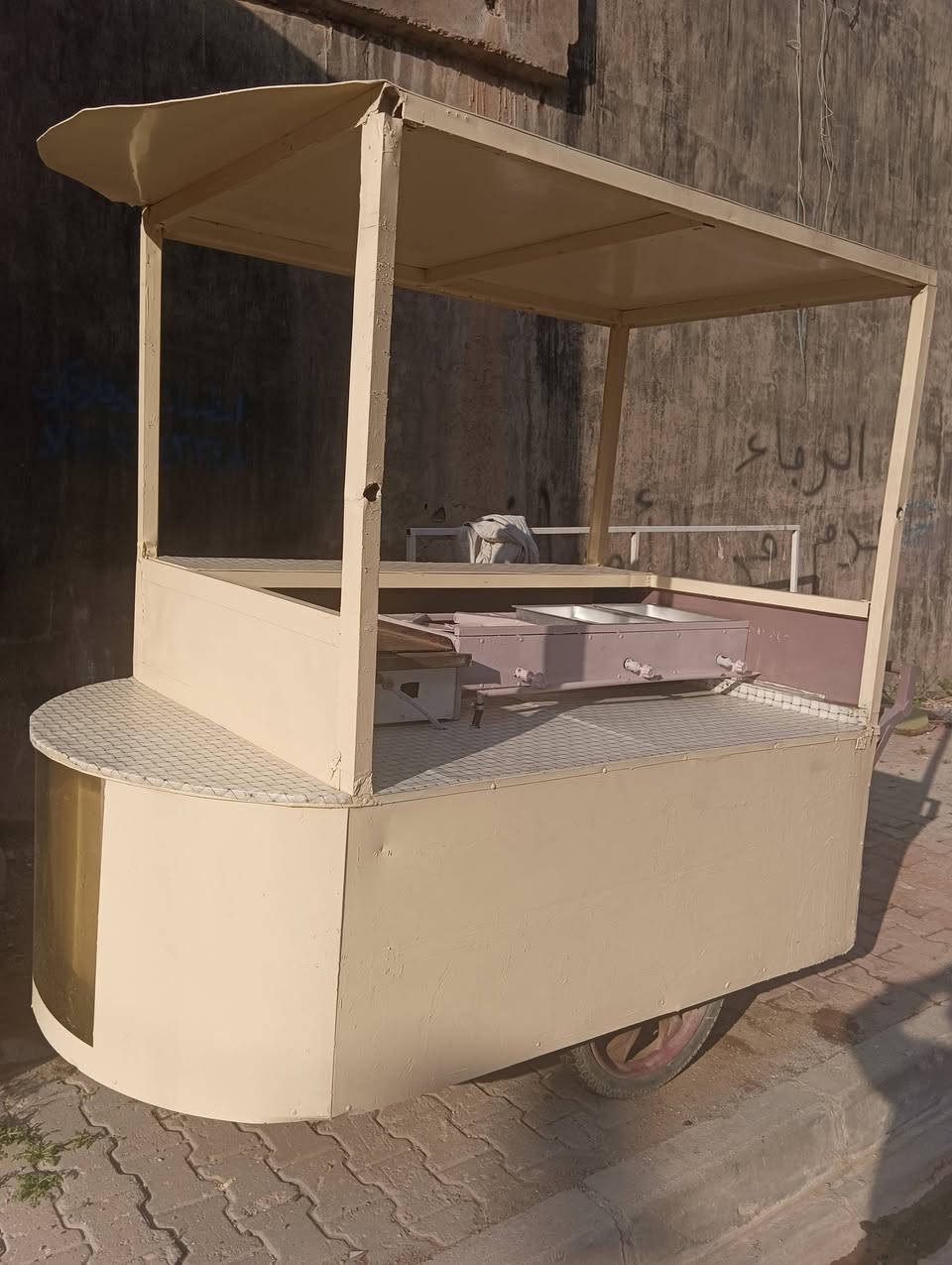 للبيع عربانه جديده مترين ونص مع طباخ مع شوايه همبركر السعر  ٢٢٥ عربانه تفصال جديد  مكان كركوك طريق بغداد


**إذا كنت صاحب هذا الإعلان وتريد حذفه لأي سبب، رجاءا أرسل رسالة إلى الدعم الفني**