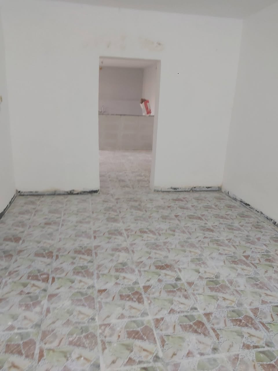 الخزرجي للخدمات العامه  ..

تم بعون من الله 

نحن فريق كامل حرفين كل شخص اله مهنه محدده عملنا هوه ترميم البيوت بلكامل من ارض وسقف وجدر ومجاري وكهرباء كذلك يوجد فريق مختص في الحدائق والمرشات والمناطق الخضراء من المنزل الغرض الترفيه ويوجد حداد مختص في الحداد و وجهيات البيوت الحديثه وعمل السلم

الخارجي بكافية اشكاله

وبسعار مناسبه جدا

***********
 ***********
