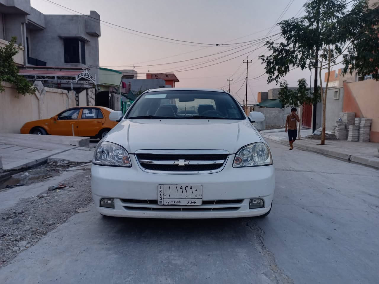 اوبترا 2011  كير عادي
رقم نينوى الماني كابون
كير مكينه تبريد شرط
تخم تايرات باتري جديد
ضرر مابيها فقط تقليمات 
السعر ٨١ / ***********
