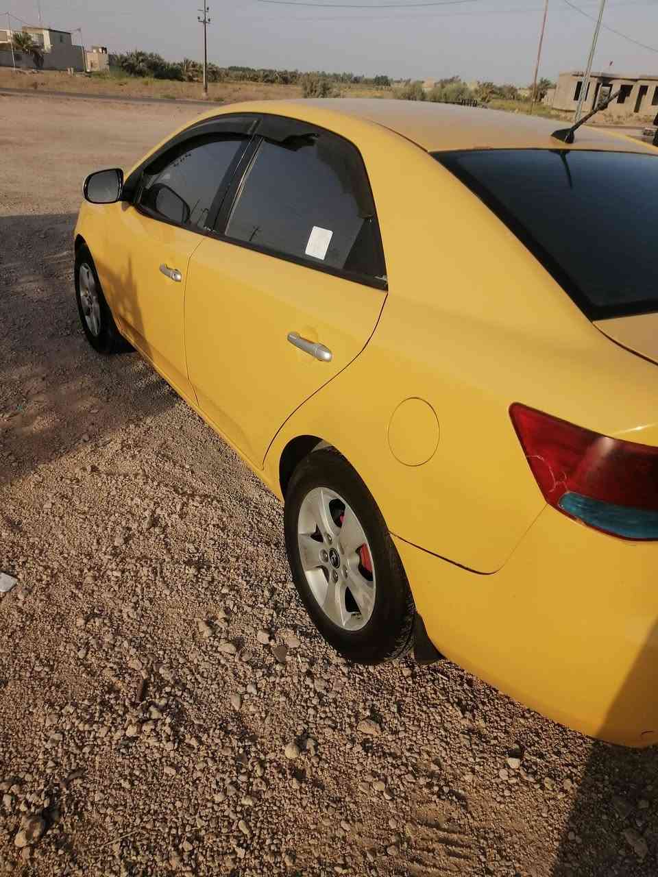 سلام عليكم سيراتو خليجي 2012 رقم بغداد سنويه 2027 محرك كير حداديه تبريد سياره كلش نضيفه
سعر 93 وبيه مجال وي ستفسار عل هاذه رققم *********** او خاص
