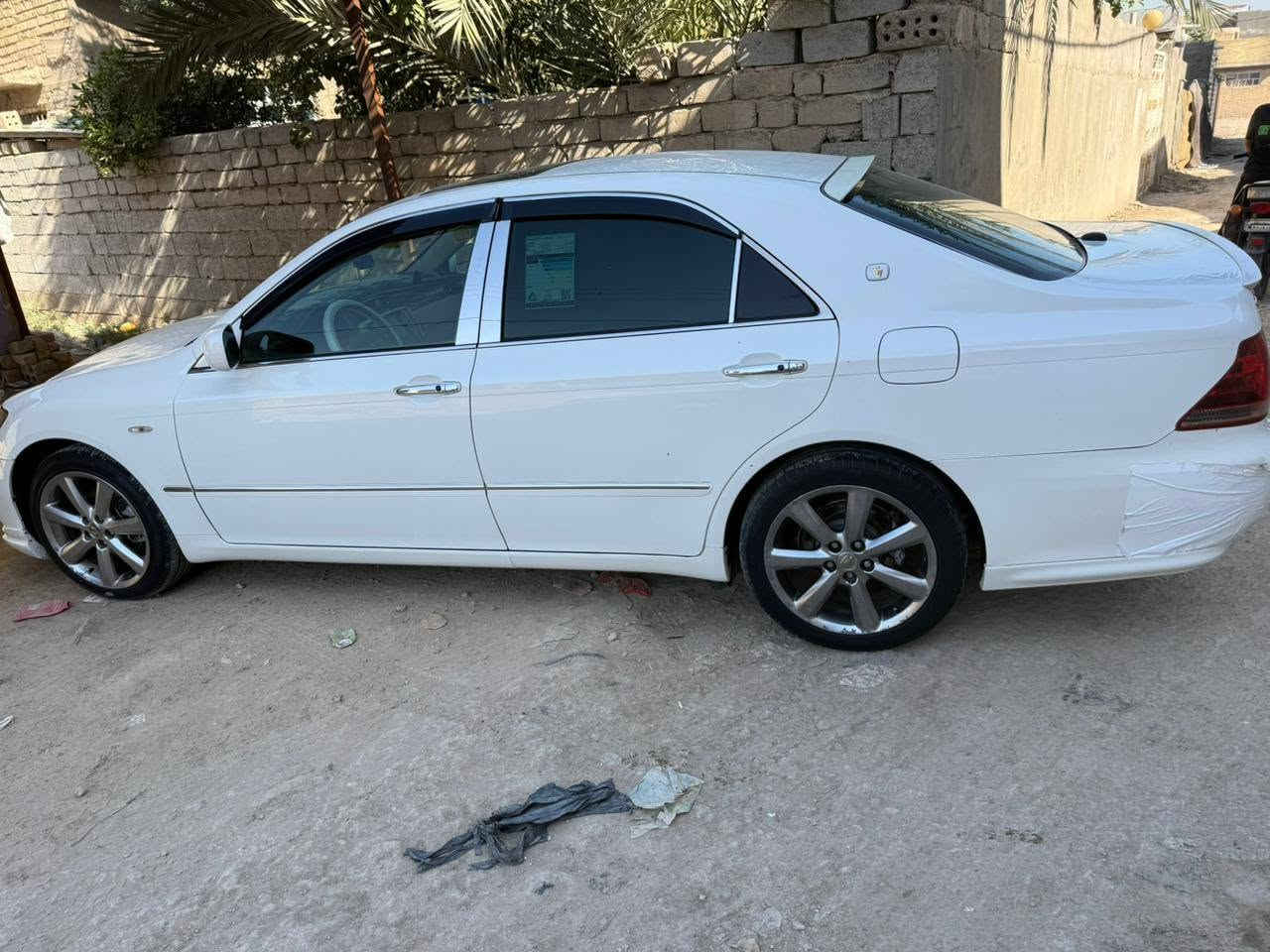 السلام عليكم شاهينه لبيع موديل 2006 السياره اصولي الانبار بسمي هزه جديده وين ما اتريد احول الك شاصي ٨٢ كفاله السياره عده القماره لون ابيض صدفي السياره جاهزه حداديه جديده مشتغله مكينه كير تبريد مال جناي السياره مكان السياره بابل المدحتيه الحمزه الغربي رقم الهاتف ***********
