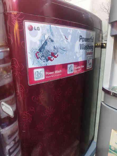 السلام عليكم غساله LG 15  كيلو كوري نظافه 100 \ 💯  شرط الفحص ماطابه تصليح العنوان التنومه شارع الصالحيه اي استفسار اتصل على رقم *********** السعر 350 الف
